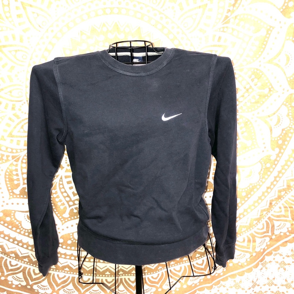 Crew neck